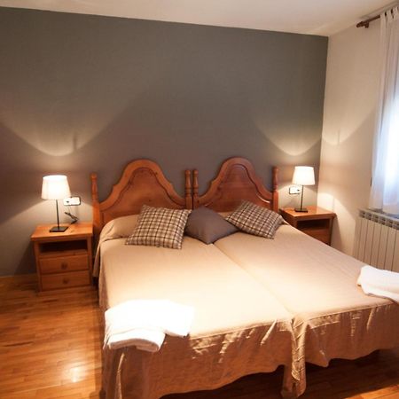 Apartaments Cal Noi Camprodon Szoba fotó