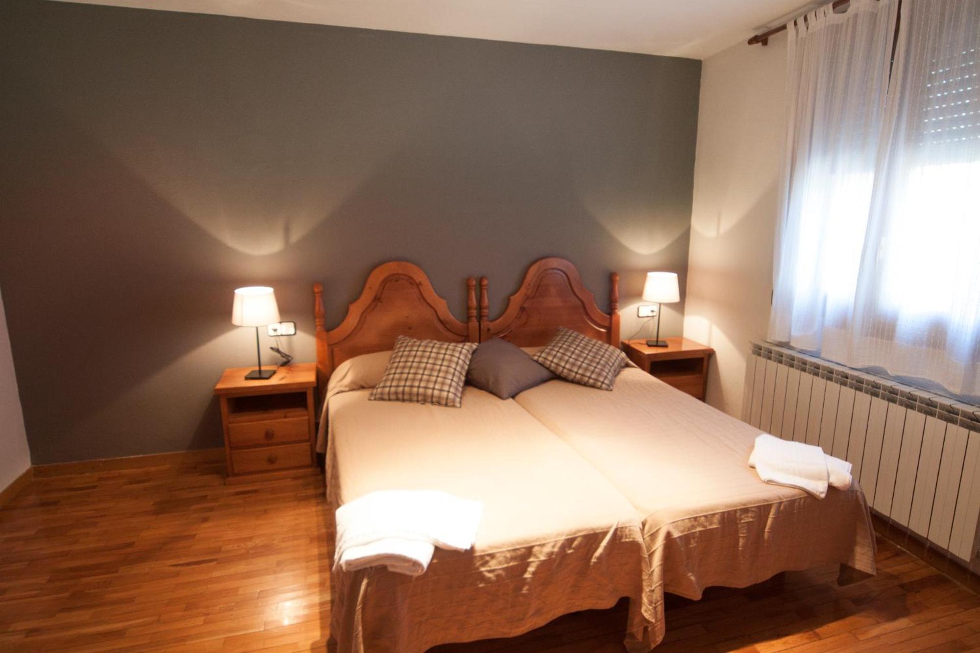 Apartaments Cal Noi Camprodon Szoba fotó