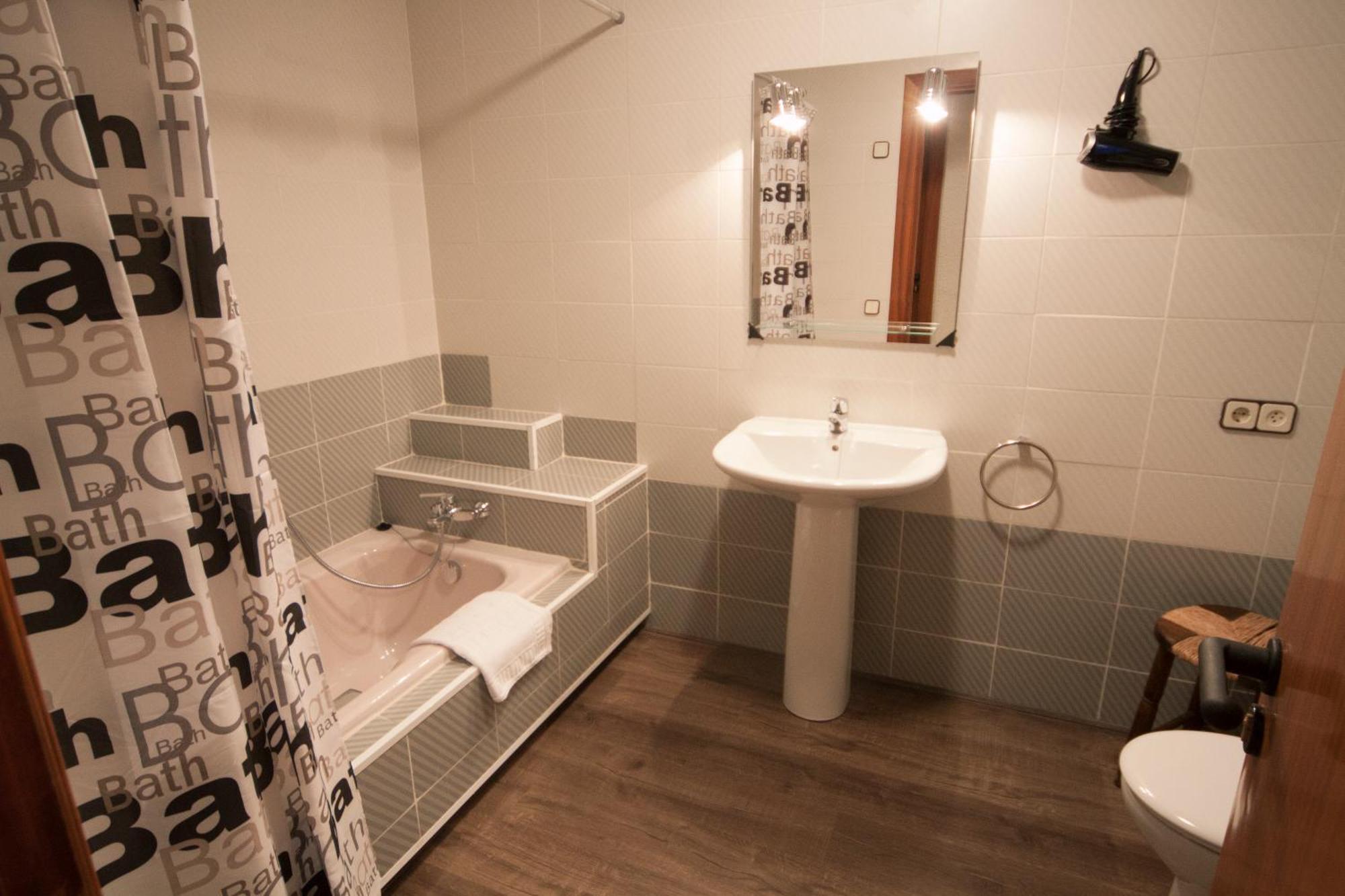 Apartaments Cal Noi Camprodon Szoba fotó